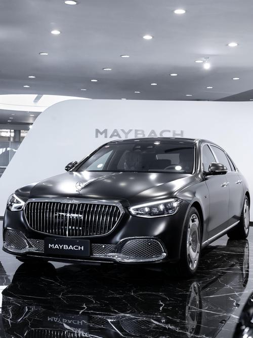 佛山90岚图汽车的售后服务让用户无忧出行，迈巴赫未来的豪华车趋势